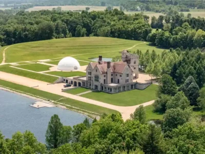 17519 Lincoln Rd An Extraordinary English Manor Showcasing Timeless Sophistication for 4877000 1