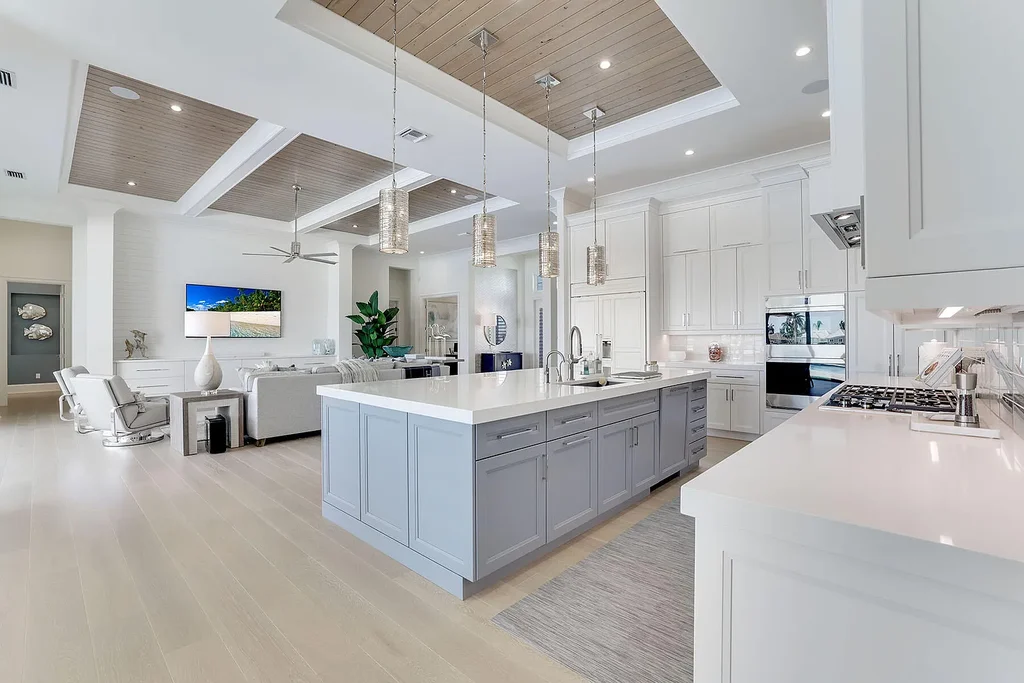 1761 Ludlow Rd Asks 10.75M Luxurious Waterfront Home with Resort Style Living in Marco Island 3