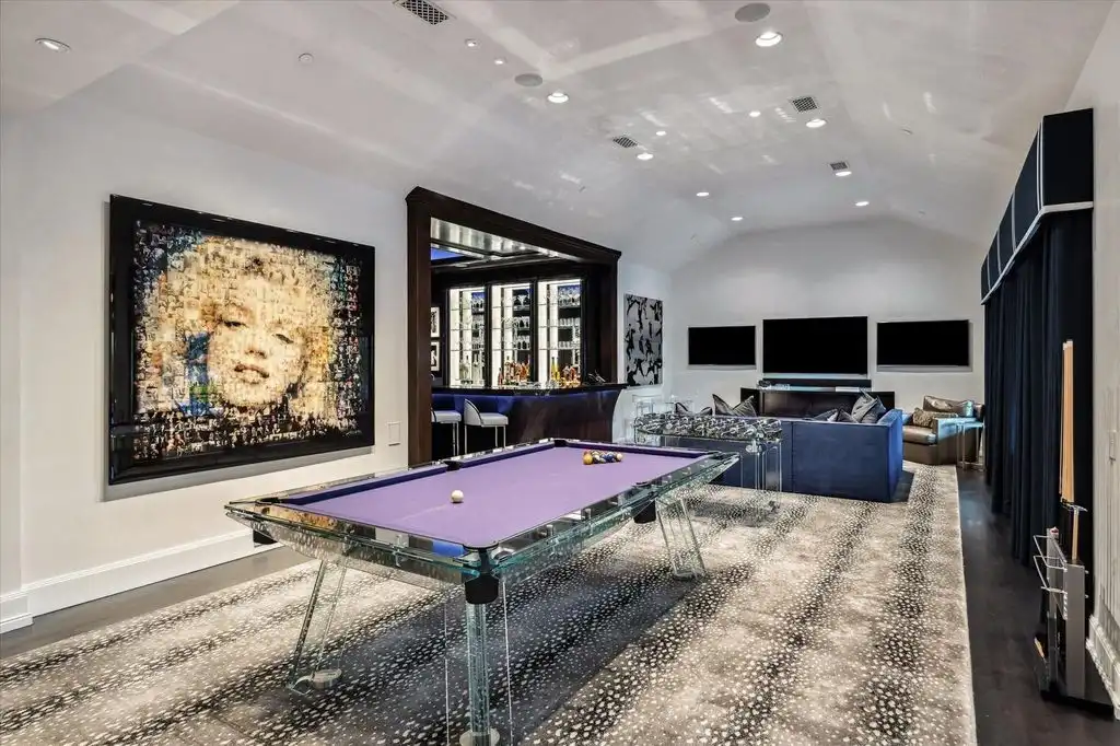 220 Merrie Way Ln A Texas Masterpiece Offering Bespoke Luxury at 9.995 Million 12
