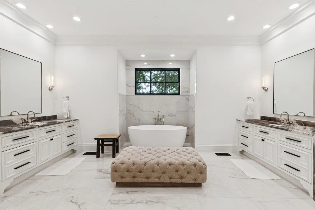 2224 King Fisher Dr 12.5M Westlake Legacy Estate Redefines Indoor Outdoor Luxury on 3.5 Private Acres 10