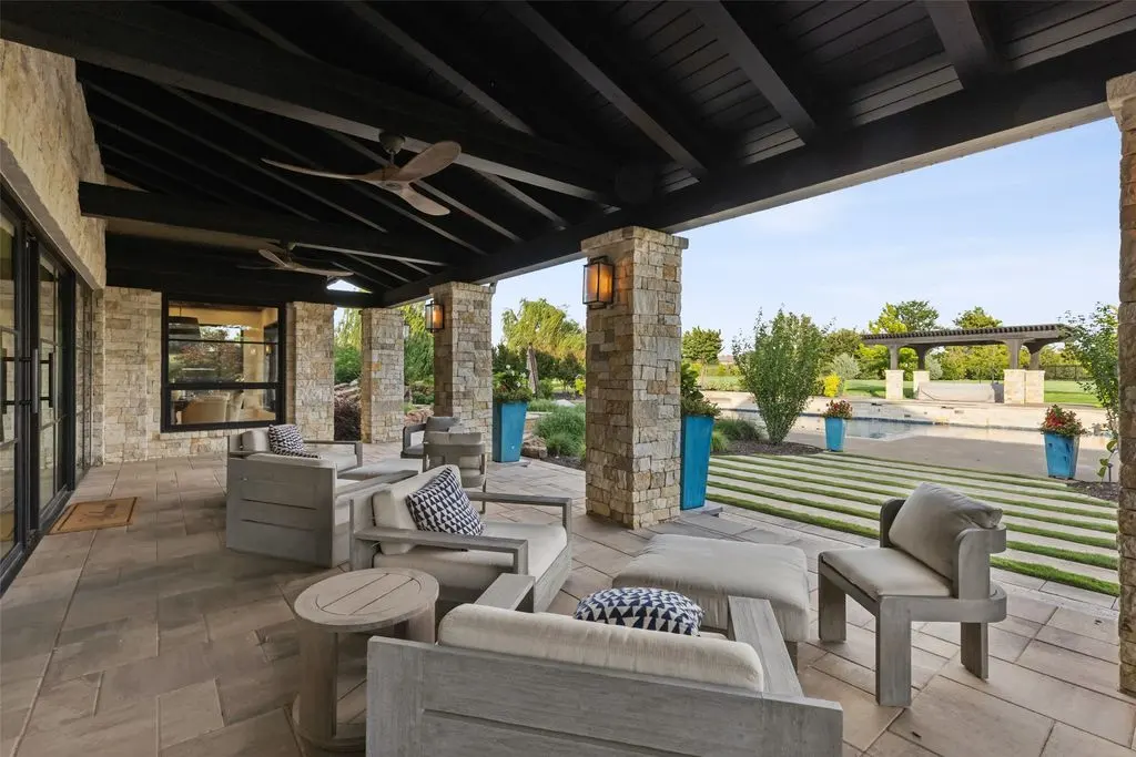 2224 King Fisher Dr 12.5M Westlake Legacy Estate Redefines Indoor Outdoor Luxury on 3.5 Private Acres 12