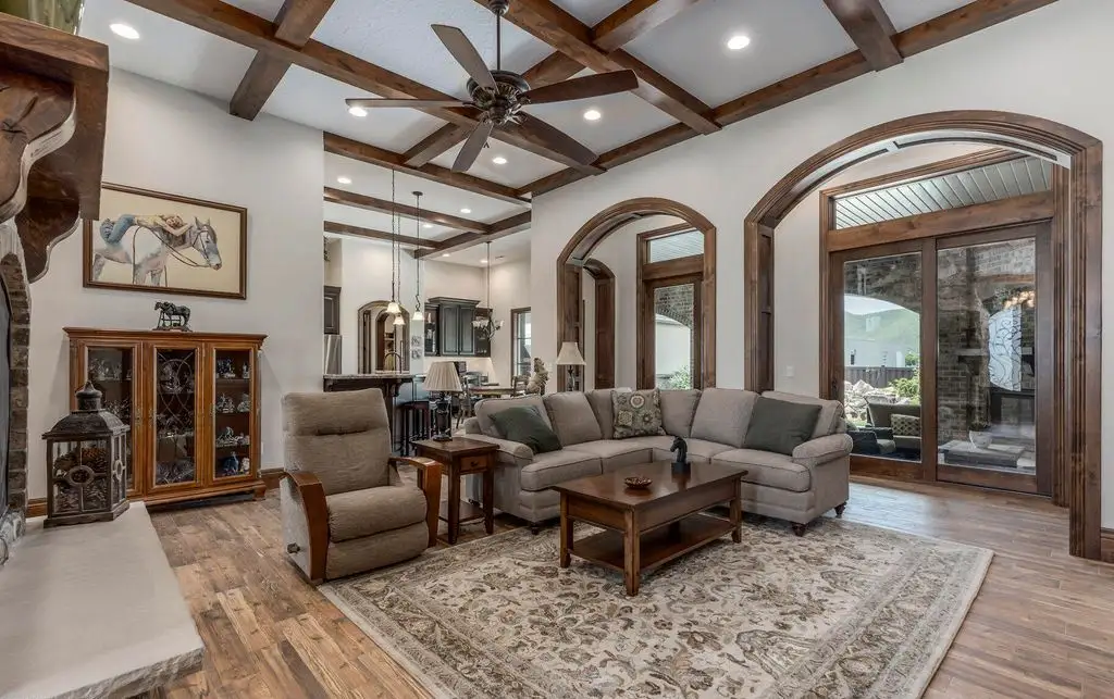 2251 W 2400 S A Breathtaking Heber Valley Equestrian Estate Offering Unrivaled Luxury on 5.5 Acres 5