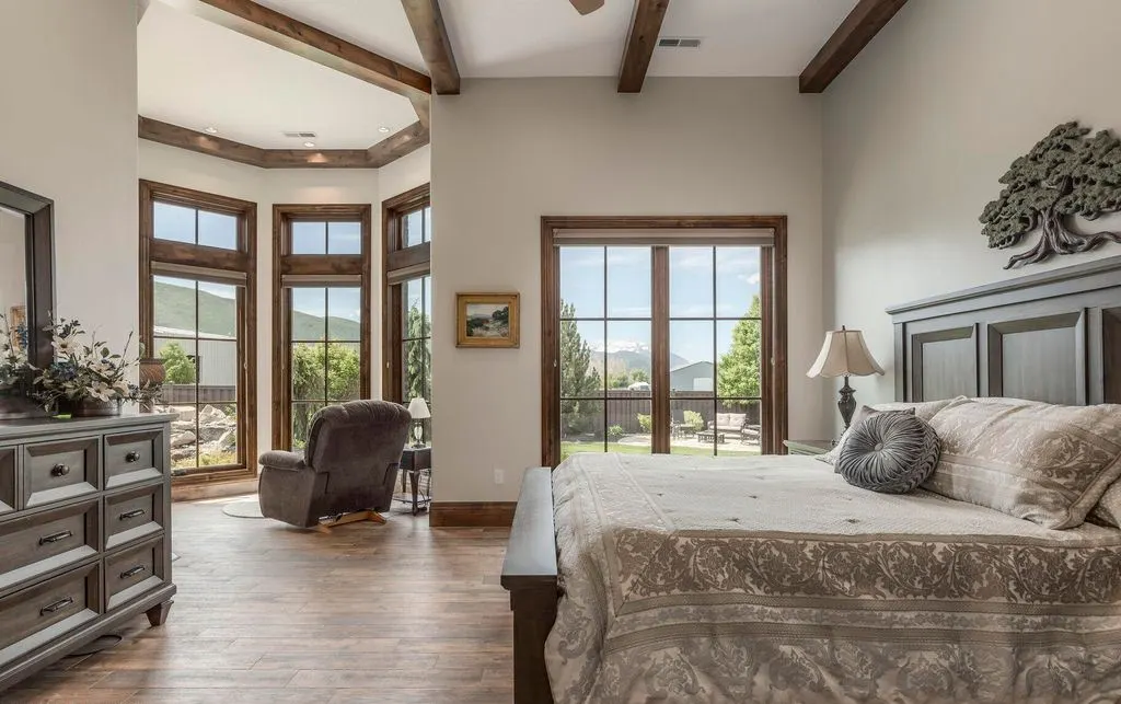 2251 W 2400 S A Breathtaking Heber Valley Equestrian Estate Offering Unrivaled Luxury on 5.5 Acres 7