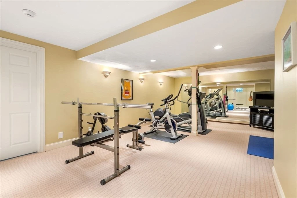 26 Longmeadow Dr A Stunning 8.5 Million Estate Nestled Beside Hale Reservation 16
