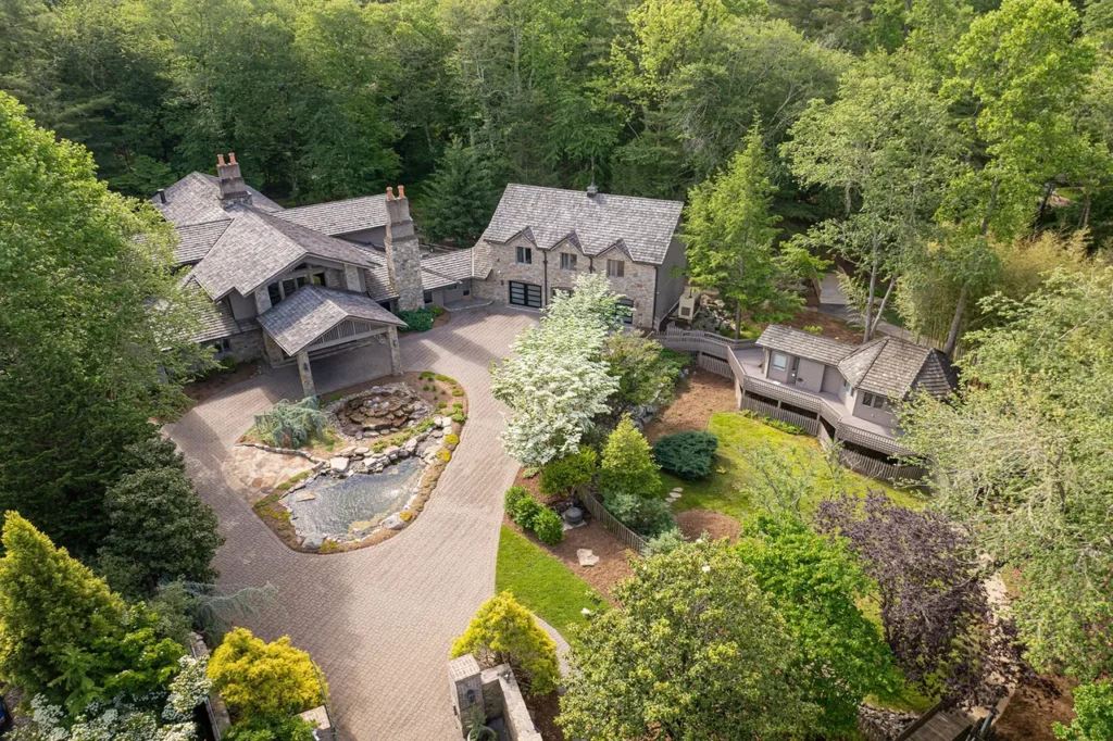268 Holly Arbor Ln An Exquisite 5.9 Million Estate with Storybook Conservancy in North Carolina 5