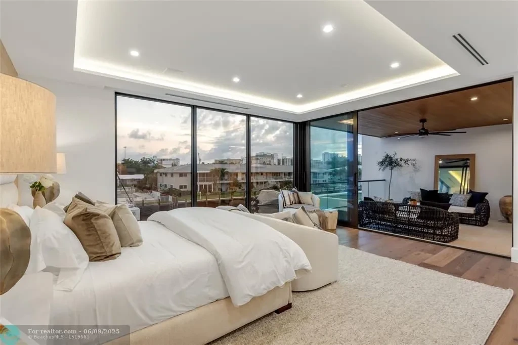2849 NE 29th St Lists at 8.4M Breathtaking Ultra Luxury Waterfront Estate With Yacht Dock and Resort Style Living 11