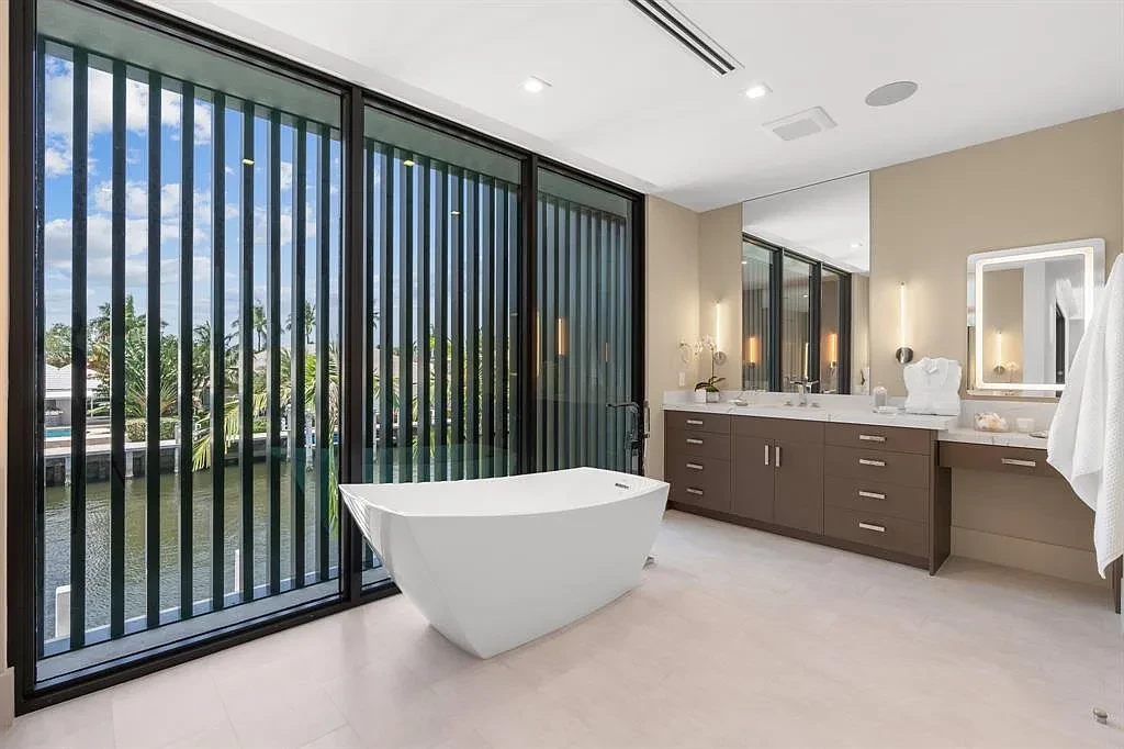 2881 NE 35th St Lists for 8M Fort Lauderdales Newest Waterfront Masterpiece Offers Rooftop Luxury and Intracoastal Views 11