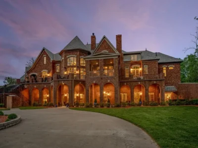 2925 Old Clarksville Pike Stunning Tennessee Estate Showcasing Unmatched Detail for 8 20