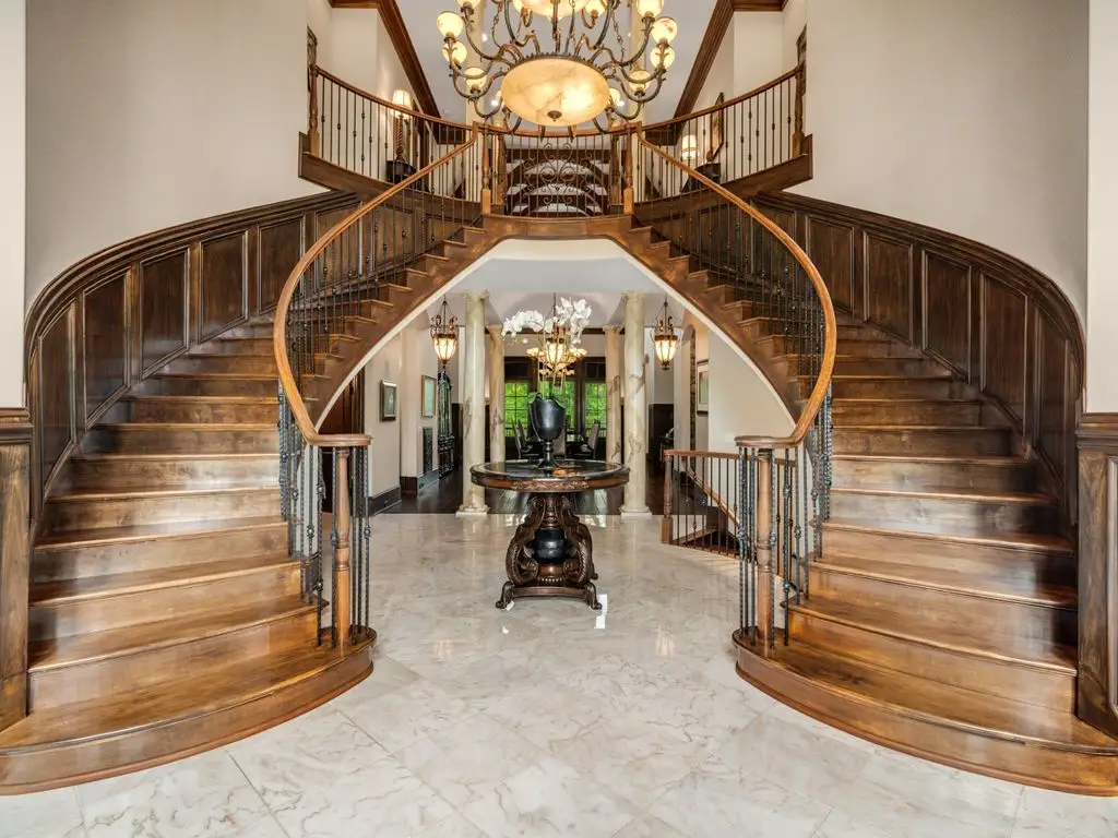 2925 Old Clarksville Pike Stunning Tennessee Estate Showcasing Unmatched Detail for 8 4