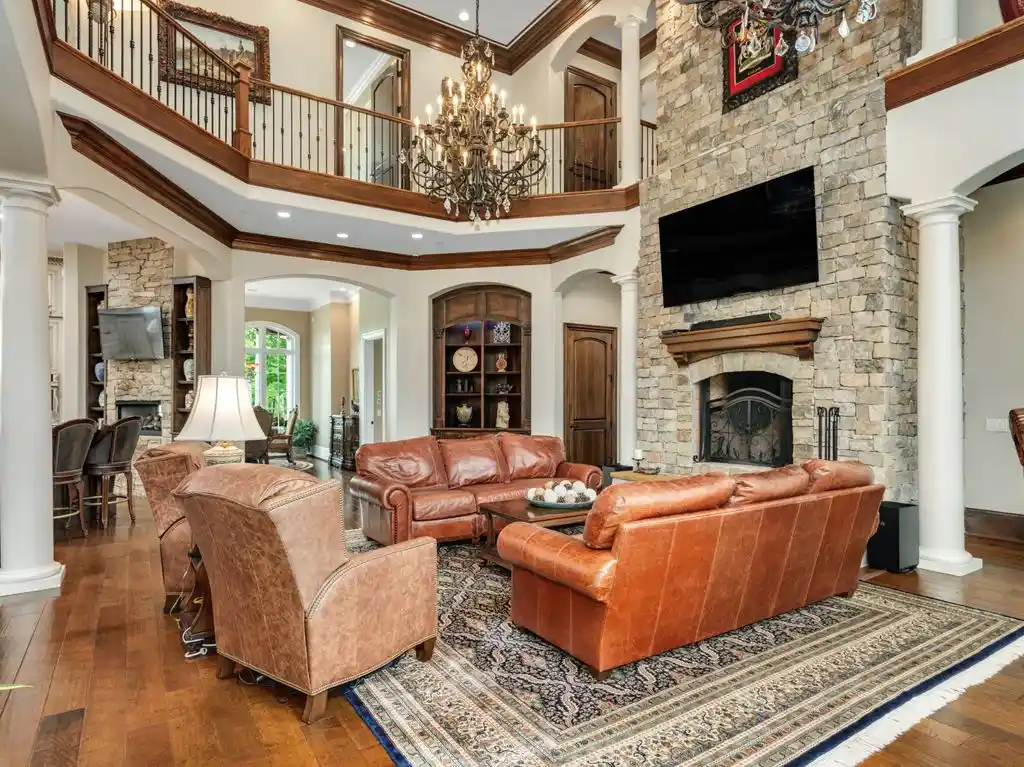 2925 Old Clarksville Pike Stunning Tennessee Estate Showcasing Unmatched Detail for 8 9