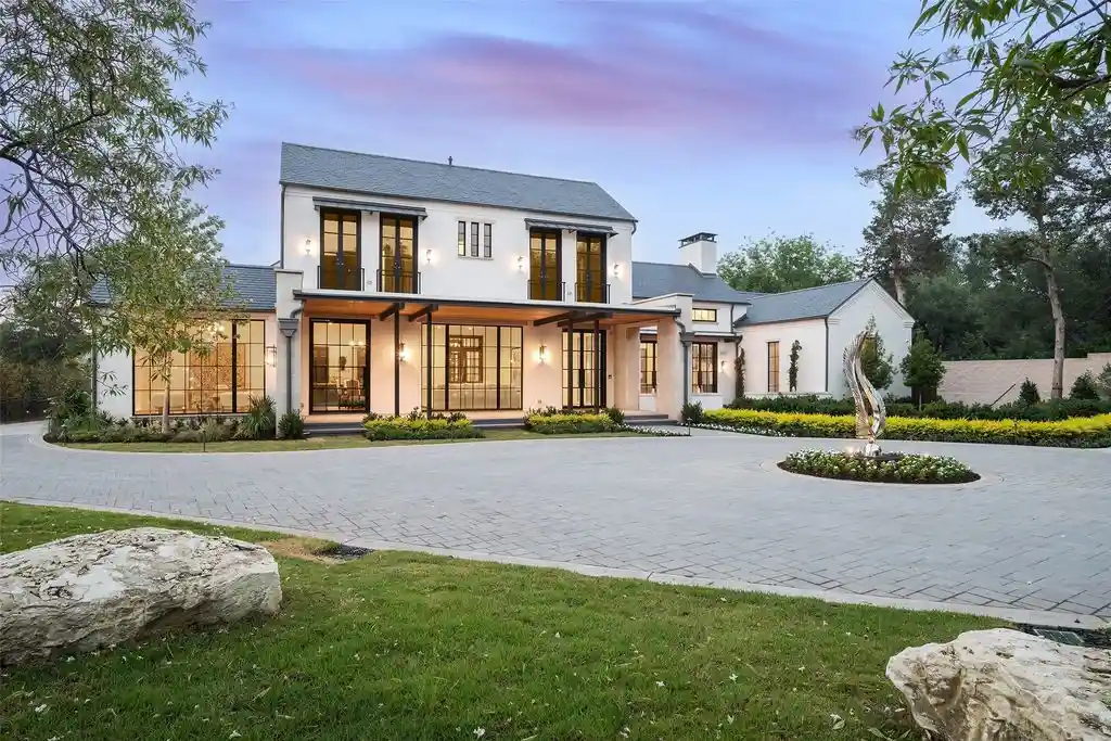 5531 Walnut Hill Ln Offers a Magnificent Blend of Legacy Architecture and Modern Luxury at 17 3