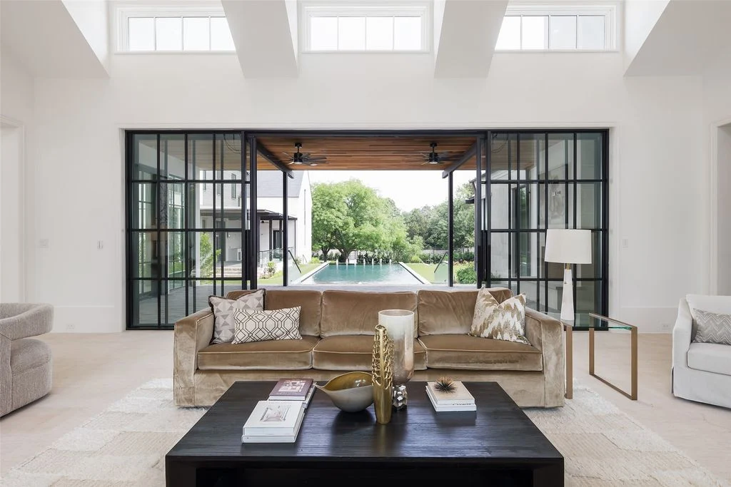 5531 Walnut Hill Ln Offers a Magnificent Blend of Legacy Architecture and Modern Luxury at 17 7