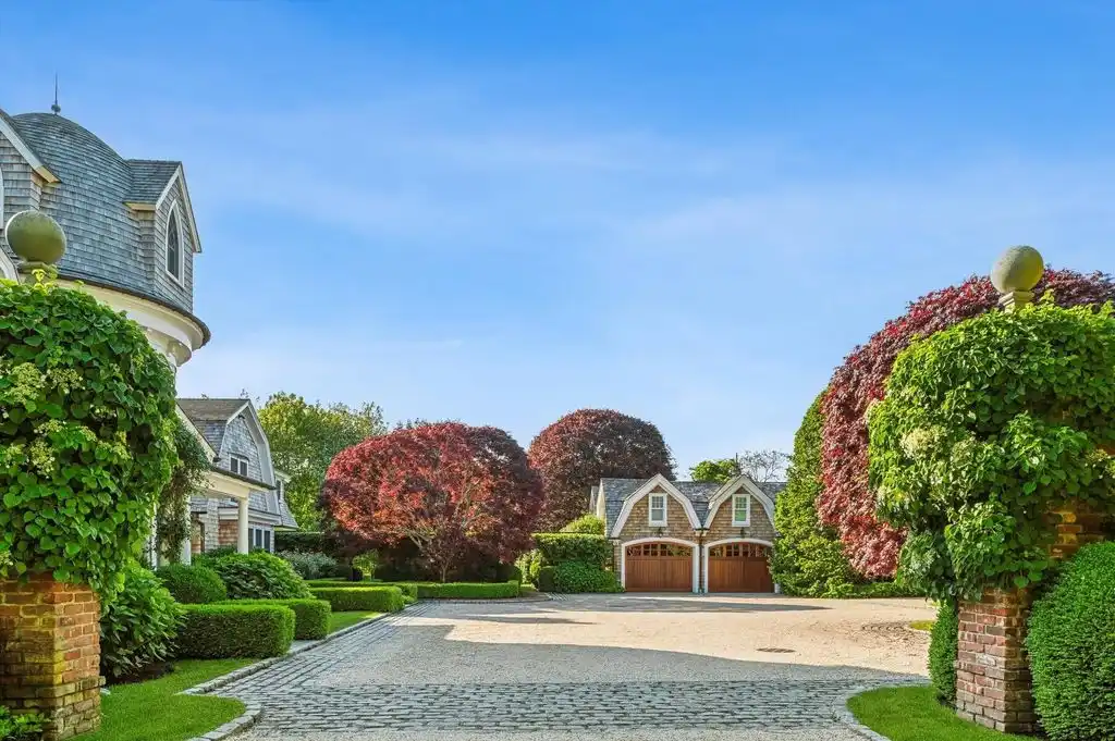 59 Boyesen Rd An Exquisite 24M Shingle Style Masterpiece by Architect John David Rose 15