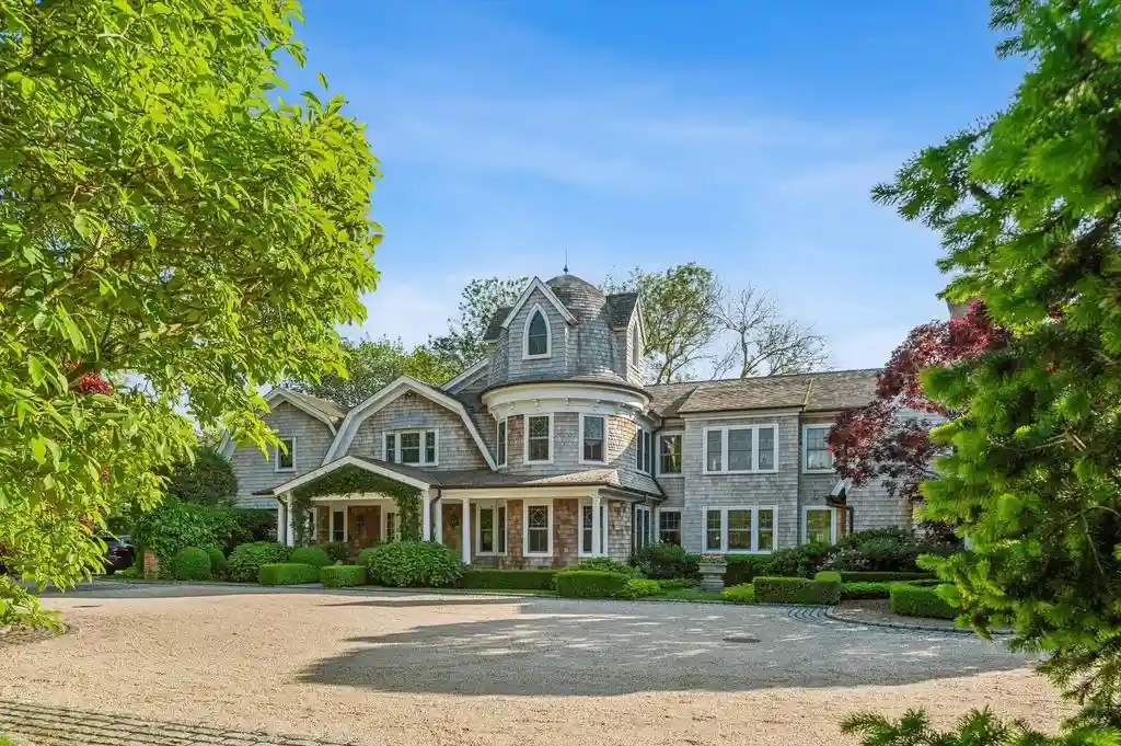 59 Boyesen Rd An Exquisite 24M Shingle Style Masterpiece by Architect John David Rose 2