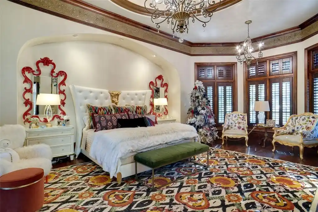 5905 Giverny A Breathtaking 12 Million Waterfront Estate in Prestigious Chateau Du Lac 12