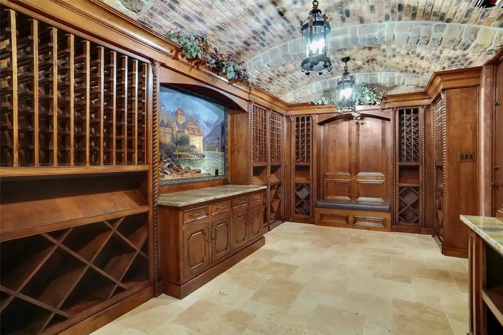 5905 Giverny A Breathtaking 12 Million Waterfront Estate in Prestigious Chateau Du Lac 15