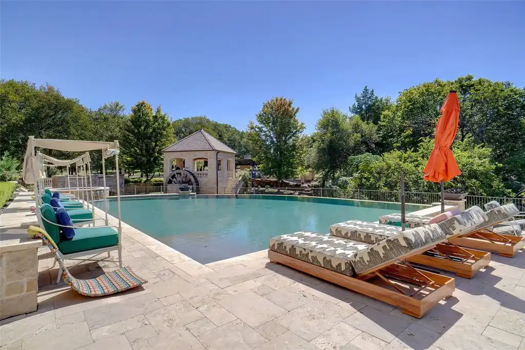 5905 Giverny A Breathtaking 12 Million Waterfront Estate in Prestigious Chateau Du Lac 16