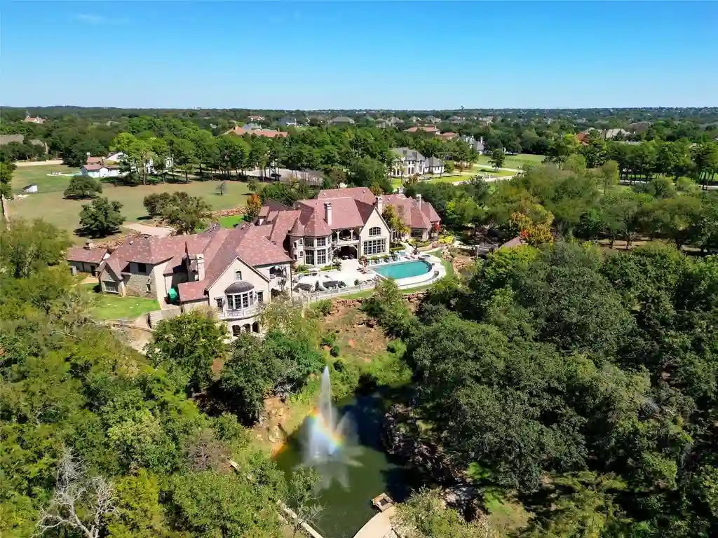 5905 Giverny A Breathtaking 12 Million Waterfront Estate in Prestigious Chateau Du Lac 18
