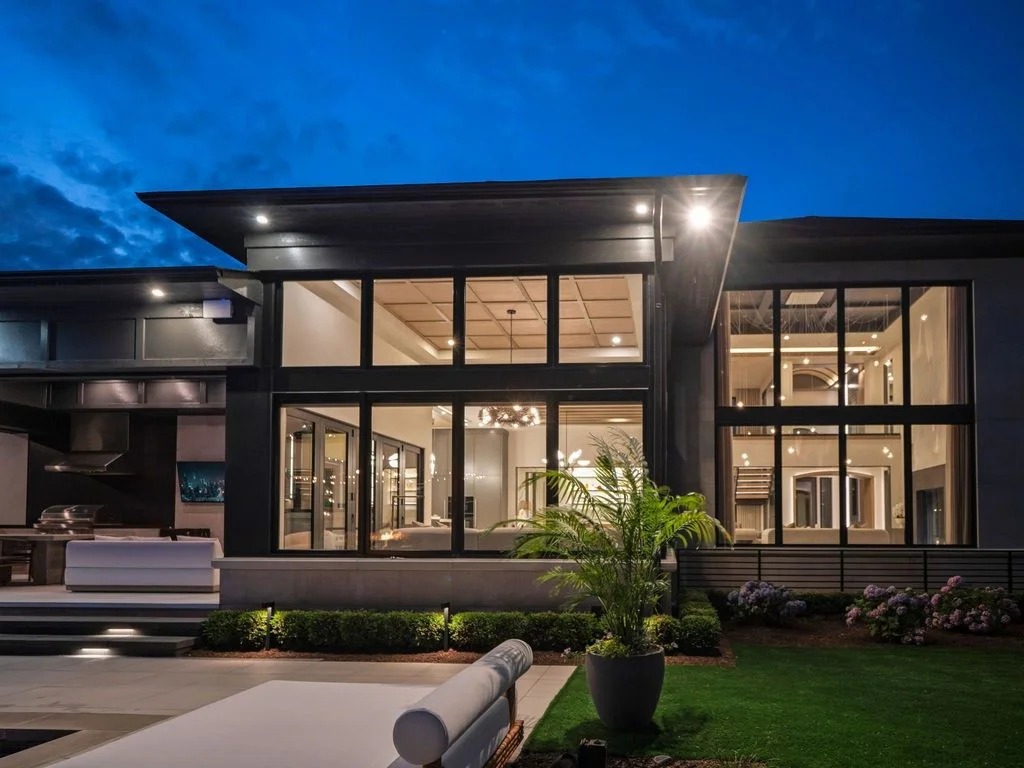600 Chase Ln Offers 7.79M of Pure Luxury by Sapphire Homes in Michigan 15
