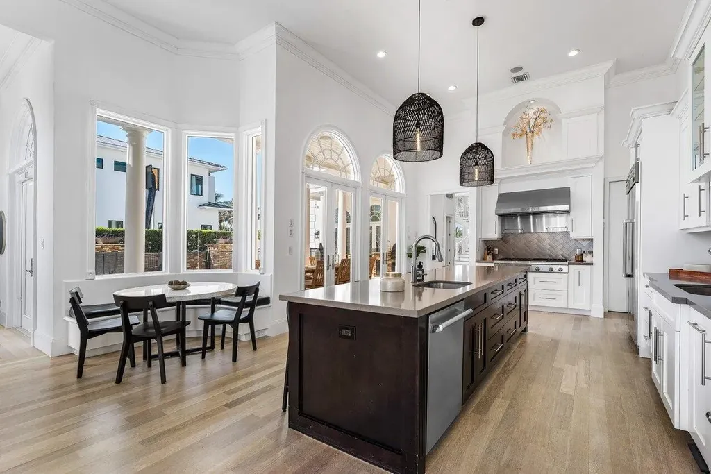 Rooftop terrace of 6080 Old Ocean Boulevard with panoramic Atlantic Ocean view and fireplace