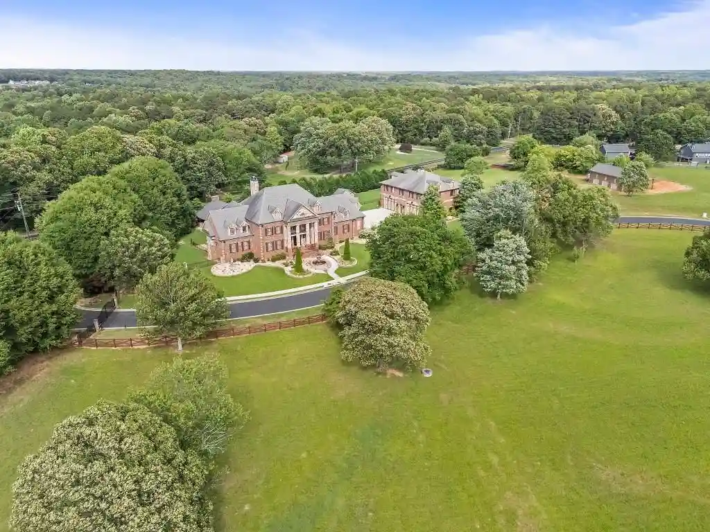 65 Ambrosia Walk A Magnificent 5.899M Georgia Estate of Timeless Architecture and Craftsmanship 16