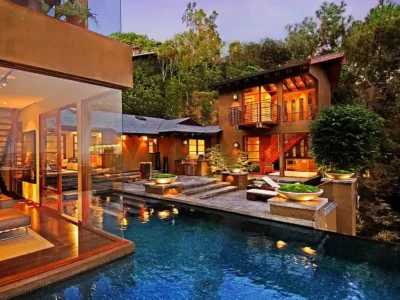 9342 Sierra Mar by Whipple Russell Architects A Warm Modern Hollywood Hills Home with Luxury Water Edge Living 3