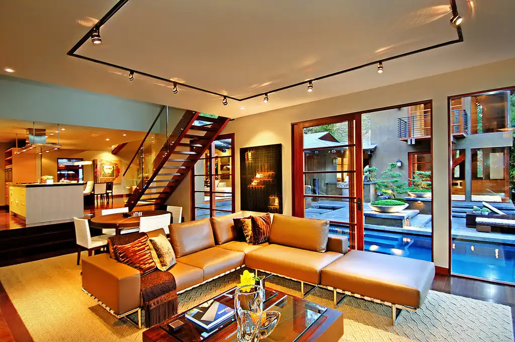 9342 Sierra Mar by Whipple Russell Architects, A Warm Modern Hollywood Hills Home with Luxury Water-Edge Living