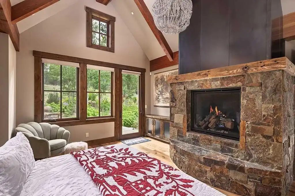 9719 Hunter House Dr Stunning California Home with 360 Degree Views of Forest and Mountains Listed for 8.395 Million 10