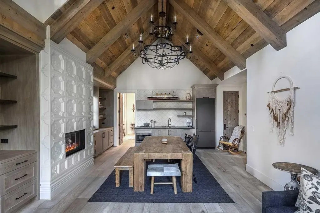 9719 Hunter House Dr Stunning California Home with 360 Degree Views of Forest and Mountains Listed for 8.395 Million 13