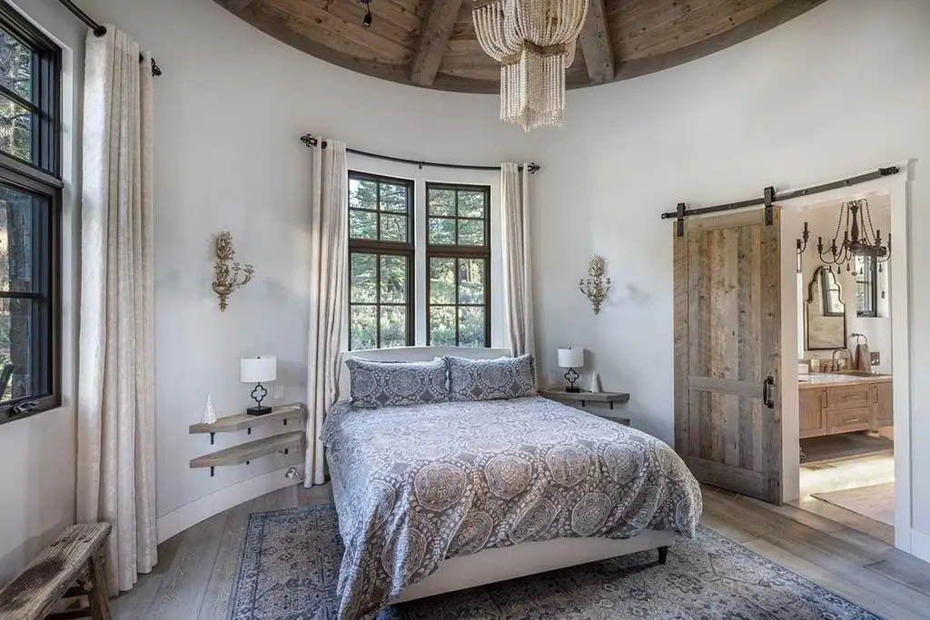 9719 Hunter House Dr Stunning California Home with 360 Degree Views of Forest and Mountains Listed for 8.395 Million 14