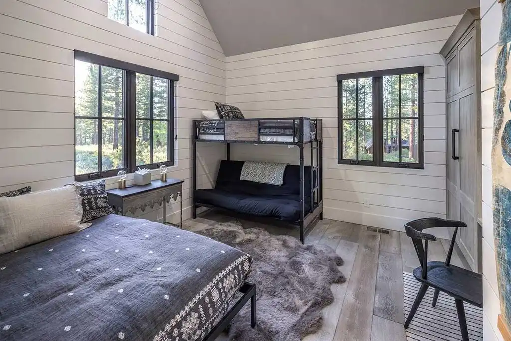 9719 Hunter House Dr Stunning California Home with 360 Degree Views of Forest and Mountains Listed for 8.395 Million 16
