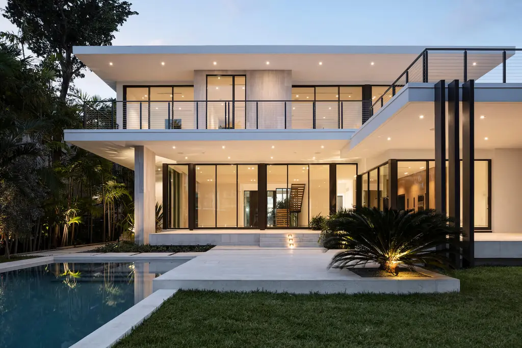 99 Residence in Bay Harbor by SDH Studio A Tropical Modern Home Framing Water Light and Family Living 6