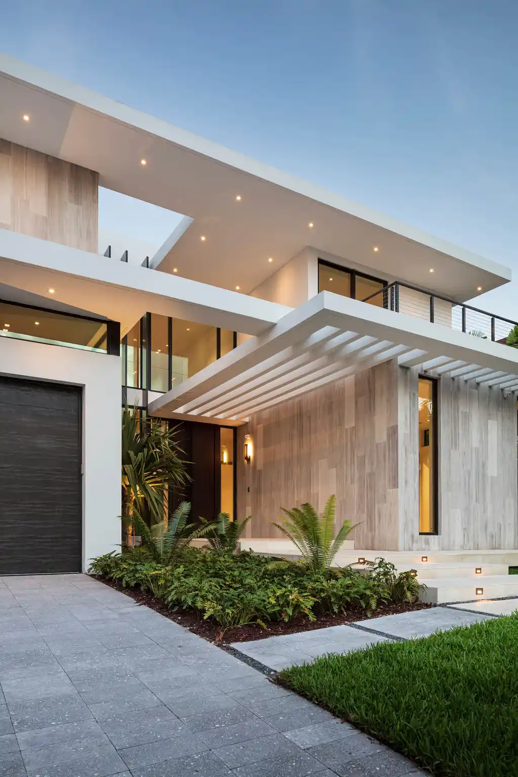 99 Residence in Bay Harbor by SDH Studio, A Tropical Modern Home Framing Water, Light, and Family Living