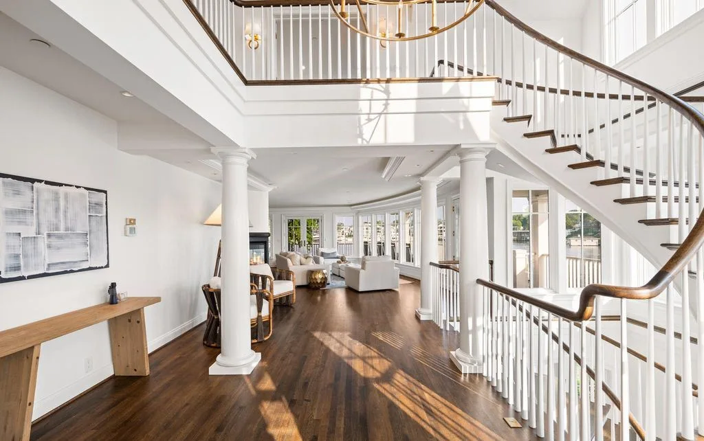 Extraordinary Opportunity at 17 Revell St — The Sole Gated Waterfront Home in Historic Annapolis for 12.75 Million 5