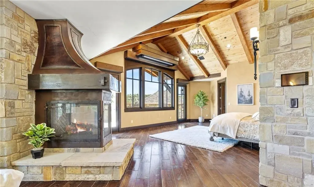 Iconic Montana Chateau at 5650 Canyonwoods Dr Offers Breathtaking Views and Timeless Elegance for 26 7