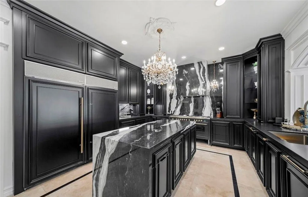 Luxury and Comfort Define 27571 Deputy Cir Now Asking 8988000 5
