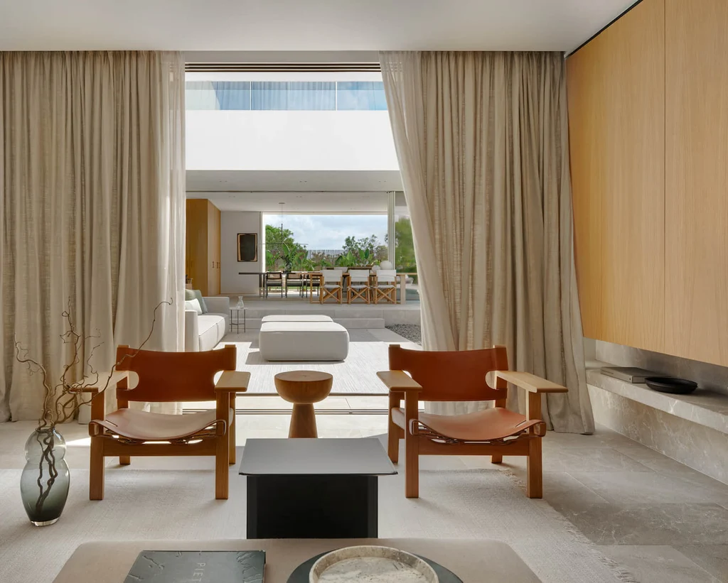 MB House by OLARQ and NEGRE Studio A Private Modern Oasis in Palma de Mallorca 1