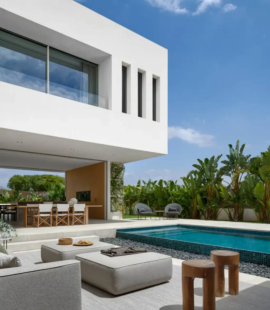 MB House by OLARQ and NEGRE Studio A Private Modern Oasis in Palma de Mallorca 3