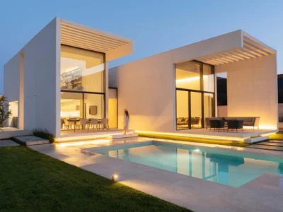 Oriol House by Ruben Muedra A Sculptural White Concrete Retreat Overlooking a Valencian Golf Course 5