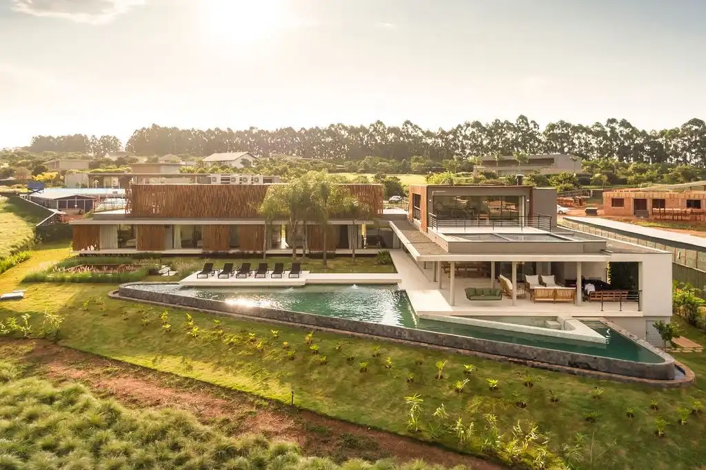 RC House by Architects+Co, A Tranquil Brazilian Retreat Merging Sustainable Woodwork and Natural Light