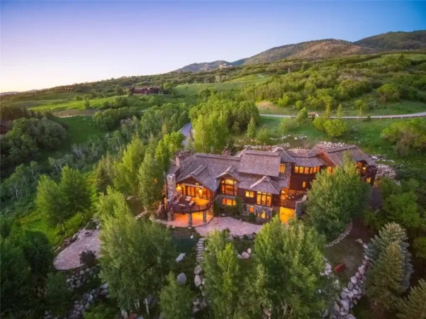 Architectural Masterpiece with Panoramic South Valley Views Asks $10.75 Million