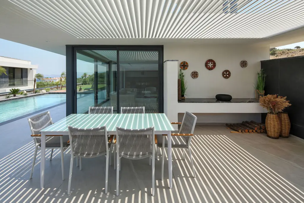 Tonga Houses by Bago Architecture, A Terraced Masterpiece Embracing the Sea in Çeşme, Turkey