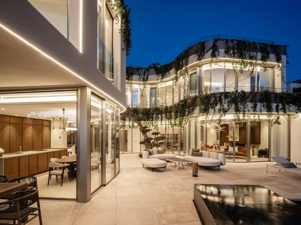 S ANELL by Palomino Arquitectos, Liquid Architecture and Curved Harmony in Bendinat, Spain