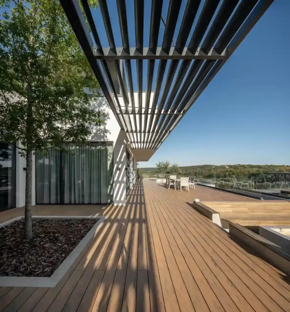 Vin House by Bogdanova Bureau Blends Modern Rationalism with Riverfront Serenity in Ukraine