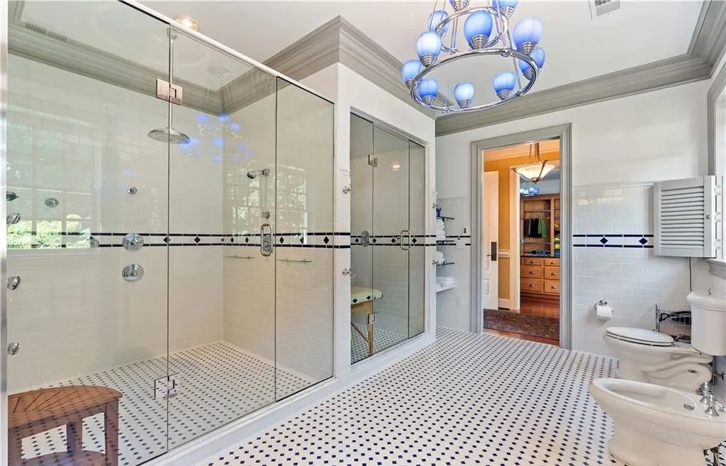 1067 E Kent Rd A Rare Gated Estate Offering 7.22 Acres of Refined Luxury in Buena Vista 13