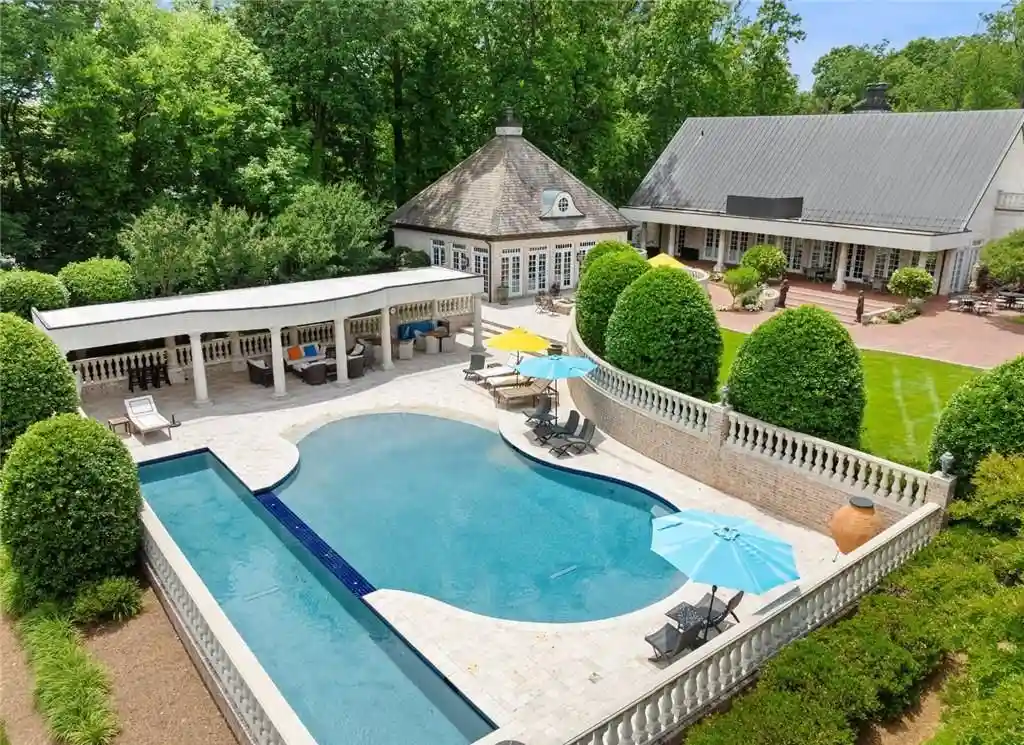 1067 E Kent Rd A Rare Gated Estate Offering 7.22 Acres of Refined Luxury in Buena Vista 18