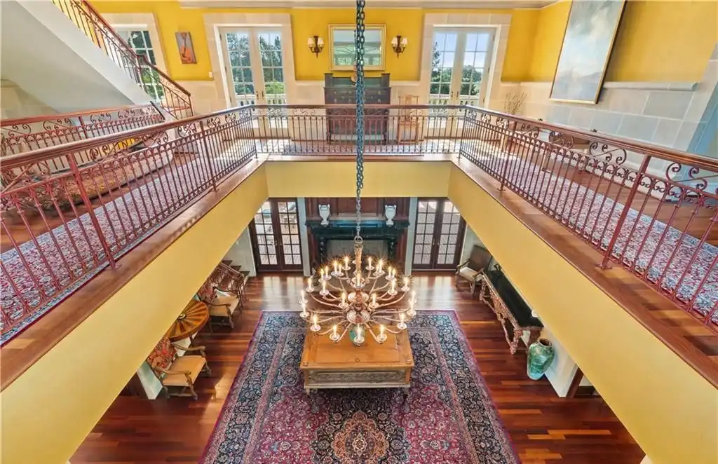 1067 E Kent Rd A Rare Gated Estate Offering 7.22 Acres of Refined Luxury in Buena Vista 6