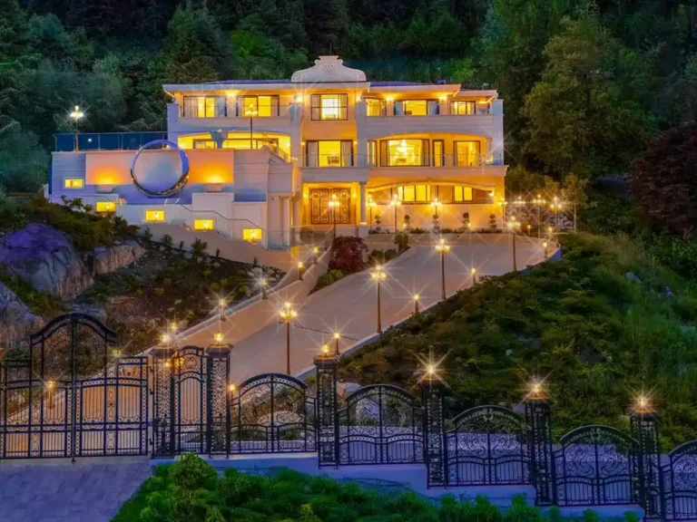 Where Fashion Meets Architecture: Iconic C$38.8M West Vancouver Estate by AV Brand and Stefano Ricci