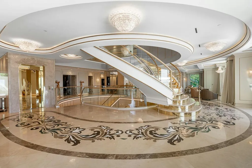1121 Crestline Rd Unveils a Spectacular Legacy Estate in West Vancouver Priced at C38.8 Million 6
