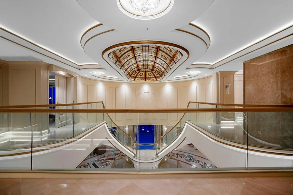 1121 Crestline Rd Unveils a Spectacular Legacy Estate in West Vancouver Priced at C38.8 Million 7